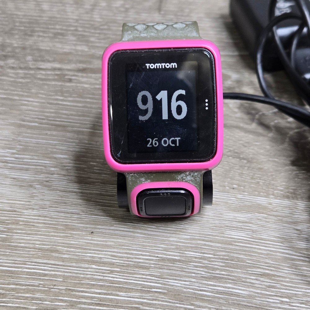 TomTom GPS SmartWatch TomTom Runner 8RS00 Multi-Function + Dock Tested Pink