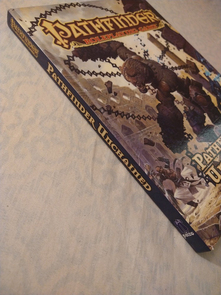 Pathfinder Unchained Dungeons and Dragons Very Good Condition