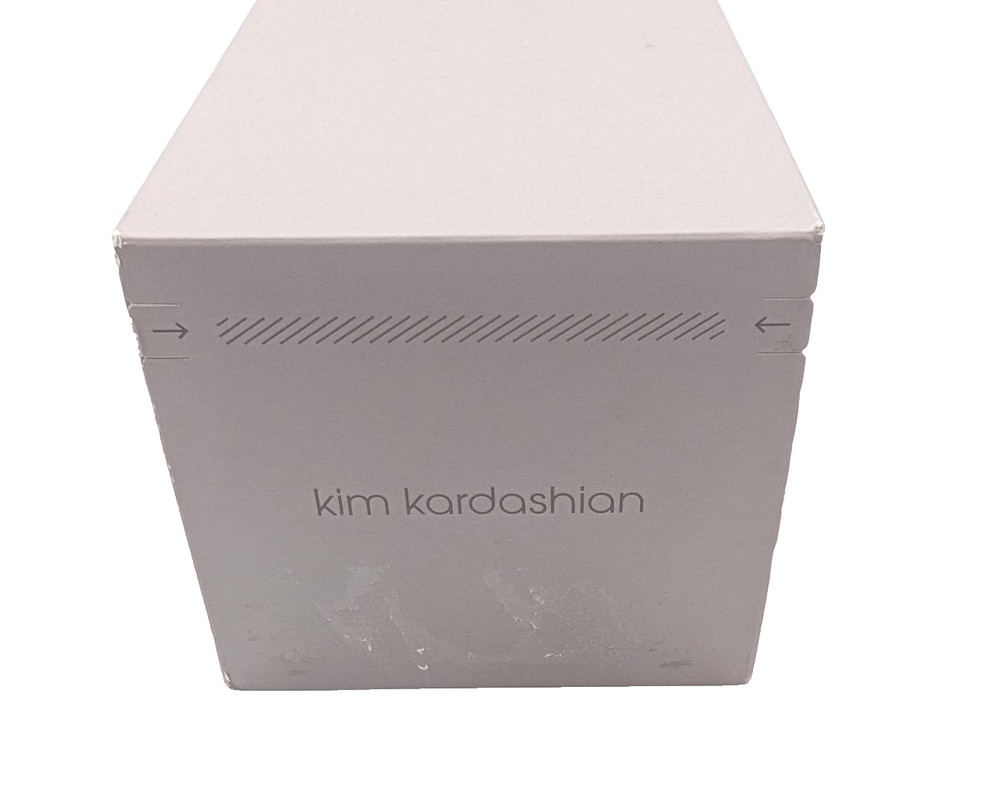 Beats Pill x Kim Kardashian Bluetooth Speaker USB-C - Light Gray