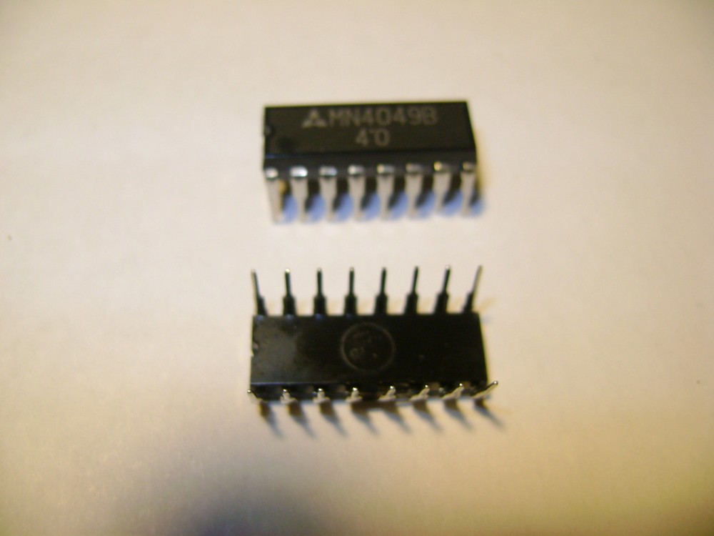 NEW MN4049B MOTHERBOARD CHIP DR11