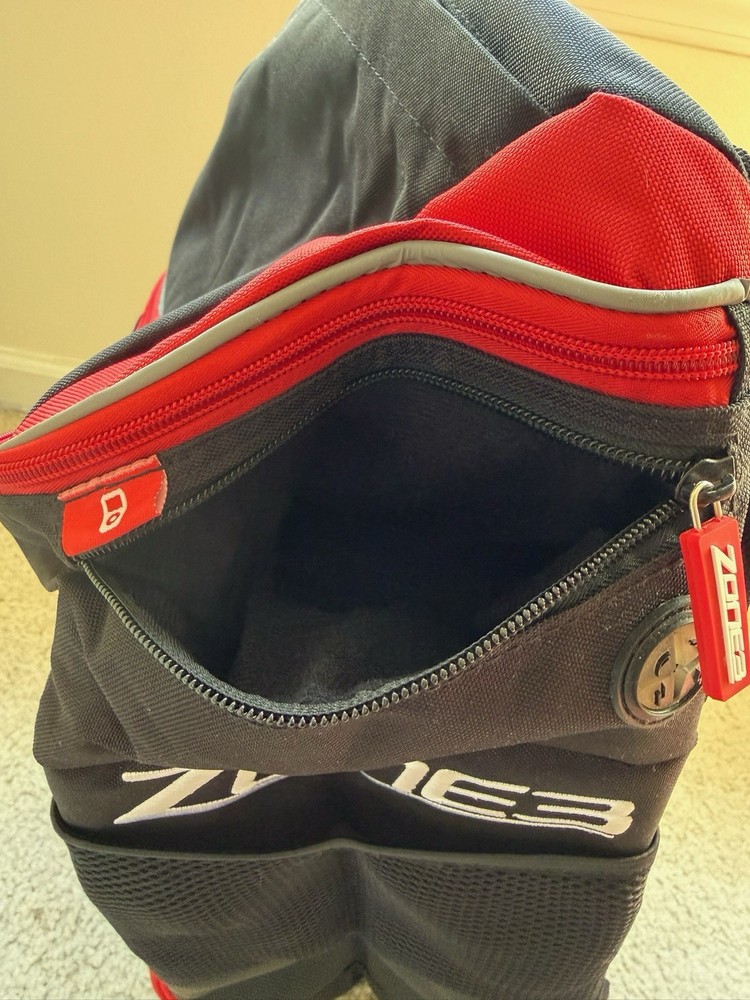 ZONE3 Triathlon Transition Backpack Bag NWOT Red