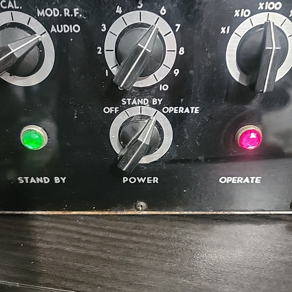 Simpson Model 480 FM-TV Genescope