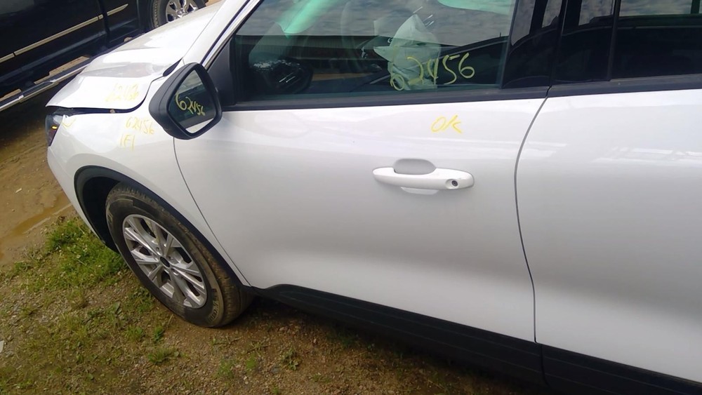 Used Floor Jack fits: 2024 Ford Escape Grade A