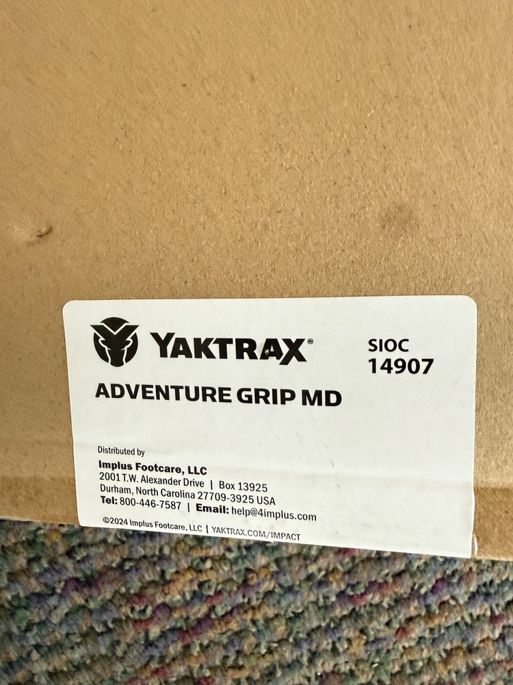 Yaktrax Adventure Grip MD
