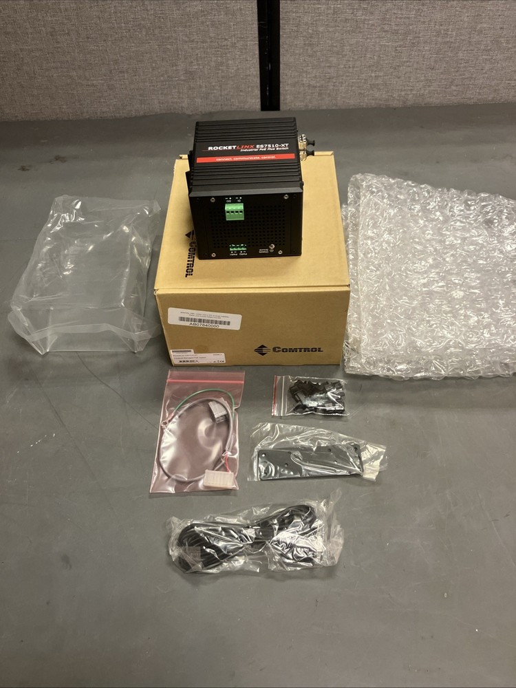 Rocket Linx ES7510-XT Industrial Managed PoE Plus Switch 2 SFP Modules Installed
