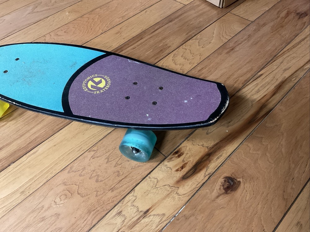 2020 Kryptonics Skateboard 23” Mini Fat California Cruiser