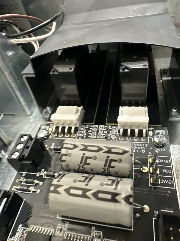 ⚡️Intelligent AP3-4X Apprentice3 Lighting Control Panel 120/277 1-Phase 1Amp⚡️