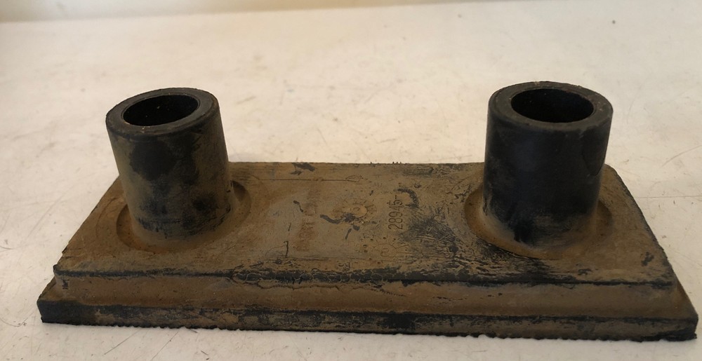 FREIGHTLINER LOWER ENGINE MOUNT BCD-289451 NEW