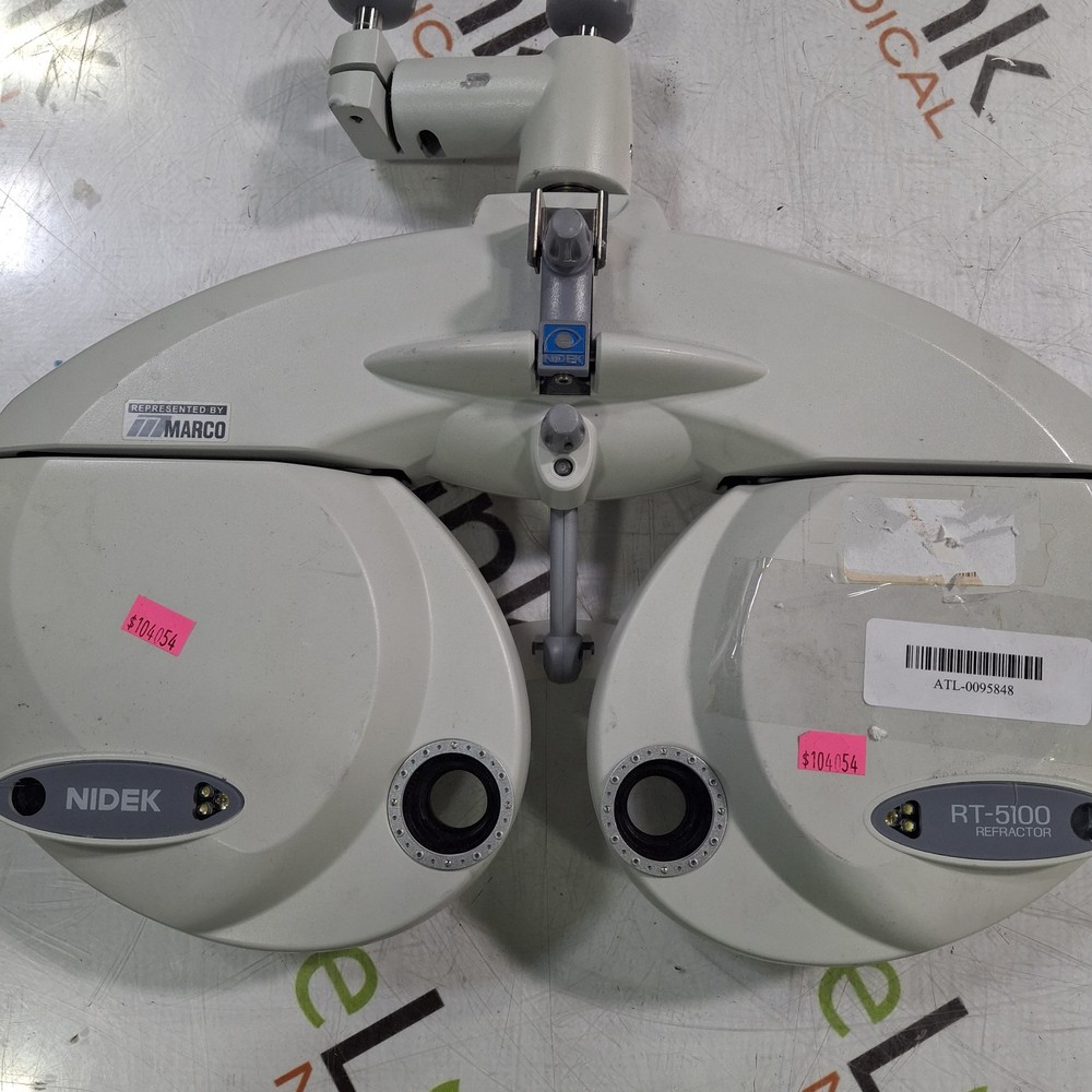 Nidek RT-5100 Digital Refractor / Phoropter