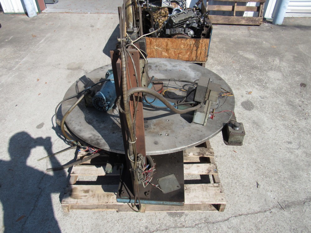 Rotary Table for Hydrualic Press