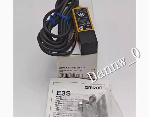 1PC Photoelectric Sensor / E3S-VS1B43