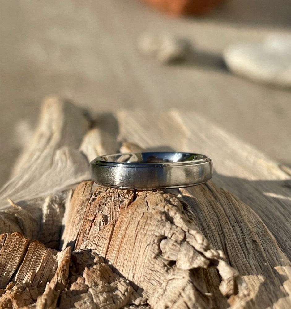 Low Dome Stepped Edge Titanium Band, 4mm Width, Brushed Polished Finish