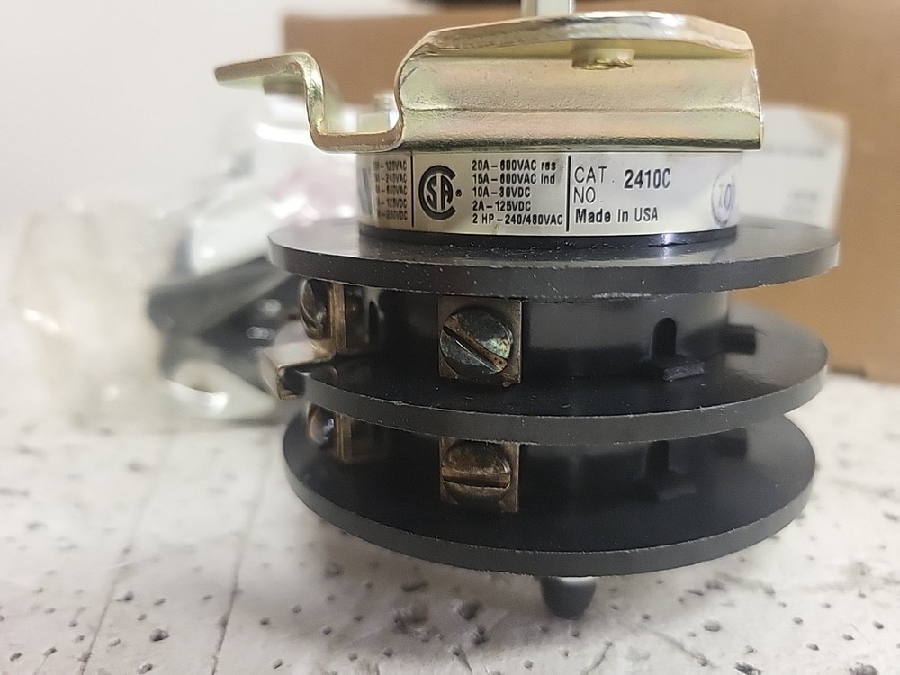 ELECTROSWITCH 2410C Ammeter Transfer Switch Series 24