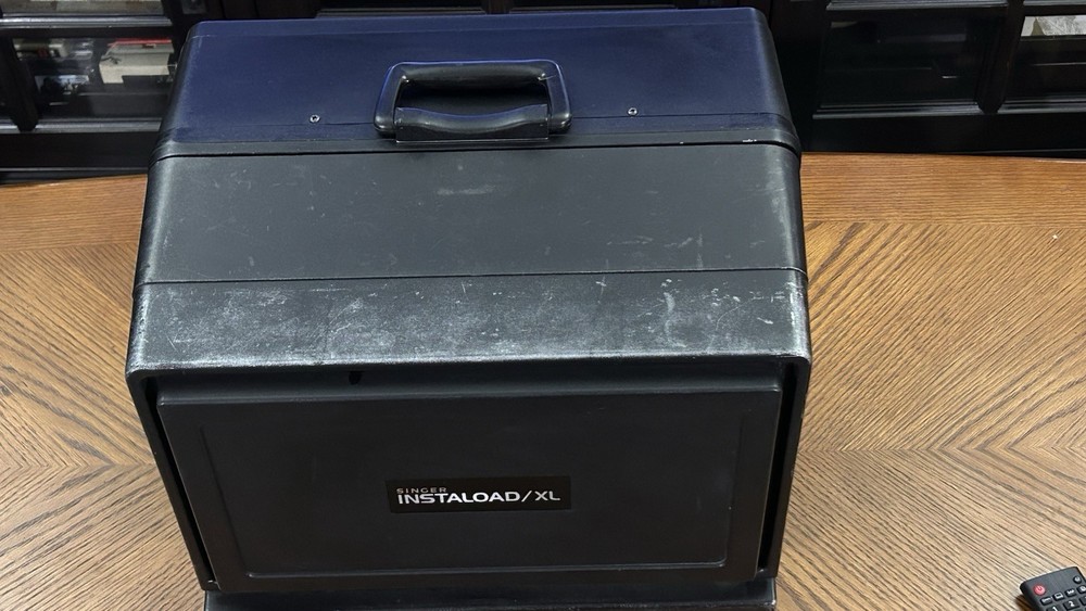 Singer Telex Instaload/XL 2230N 16mm Projector Power Tested & Working