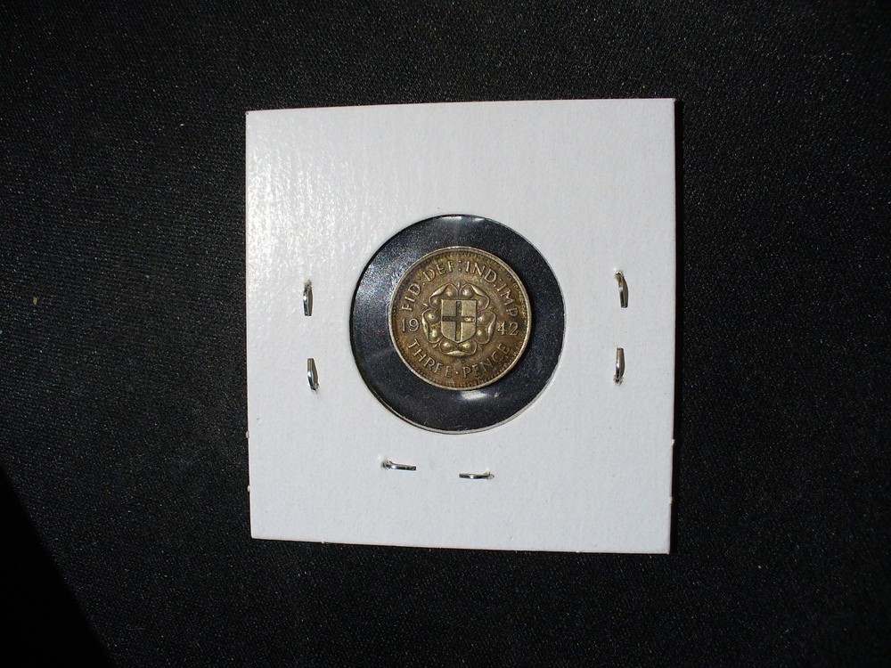 Silver Great Britain 1942 Three Pence Coin