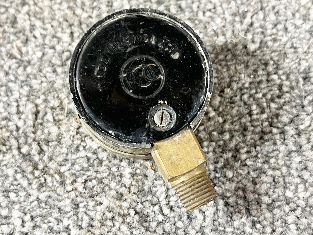 VINTAGE BRASS PRESSURE GAUGE FOR OXYGEN