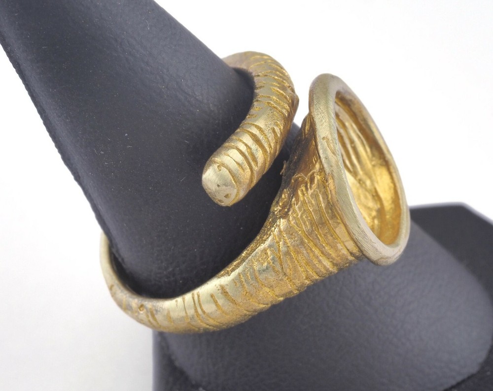 Adjustable Ring Raw brass (18mm 8US inner size - Adjustable ) OZ2831