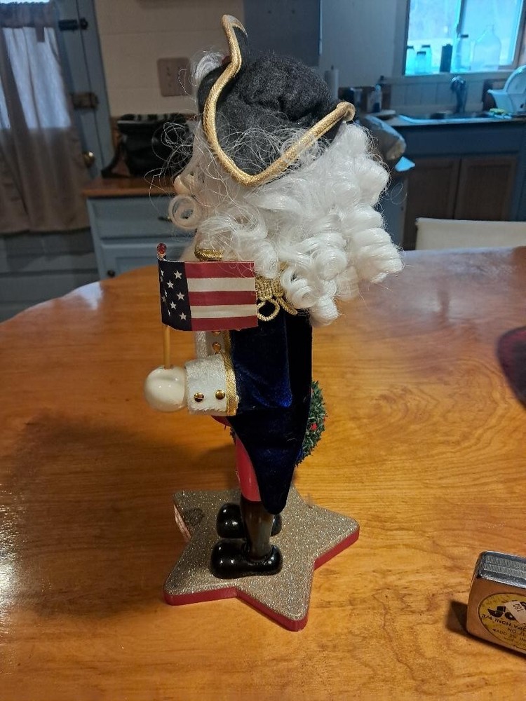 16" George Washington Nutcracker