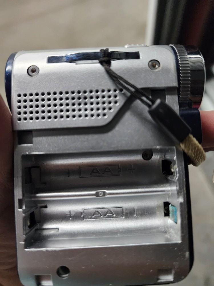 Polaroid CAA-03040S Camcorder
