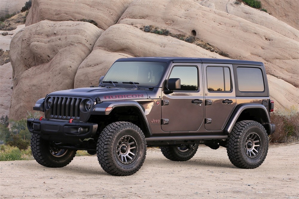 Fabtech K4117M Suspension Lift Kit