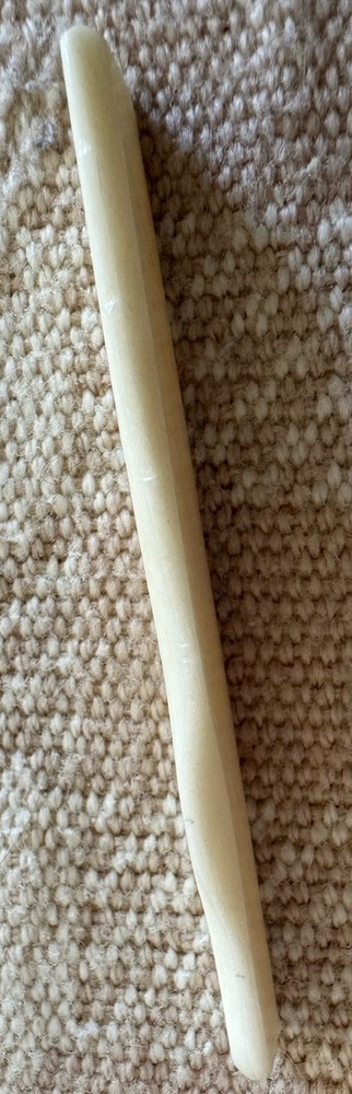 1 Bone Saddle – Fits Most Pre-2017 Larrivee® Guitars & Others – Wave Compensated