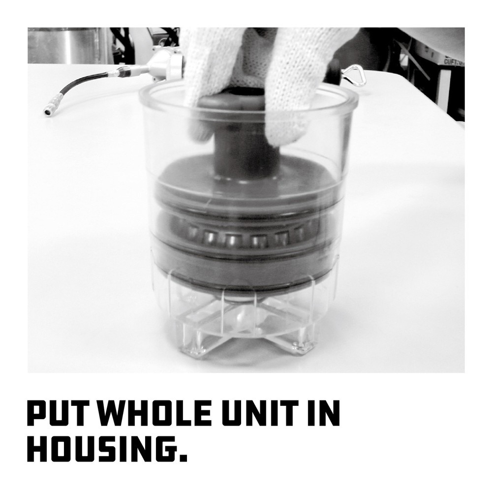 Powerbuilt Portable Bearing Packer - 647646