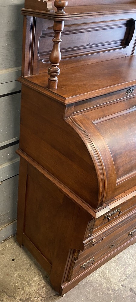VICTORIAN WALNUT AND BURL CYLINDER DESK