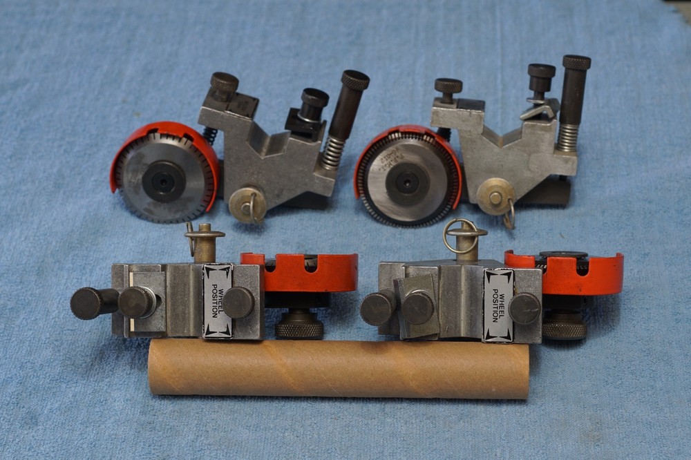 Didde Web Press Hex Type Perf Wheel Holders #319-592 (4-Holders)
