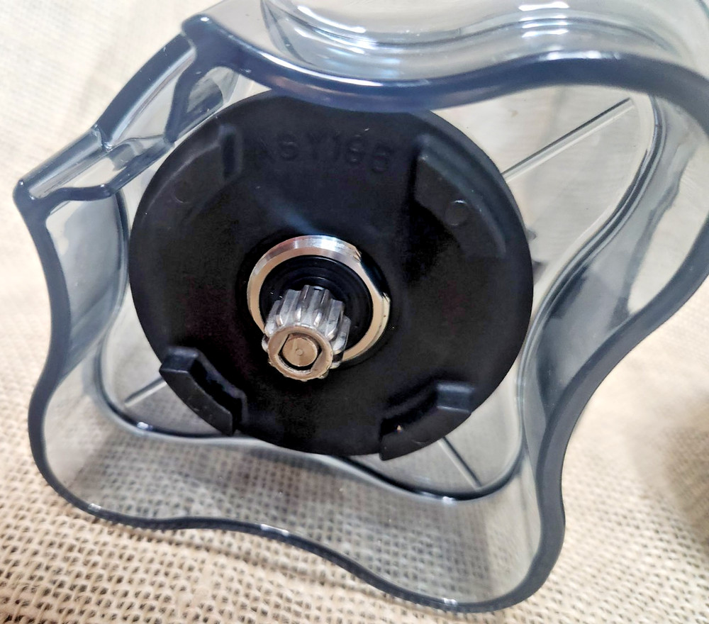 Replacement Container for Vitamix Blenders, 48 oz, replace Touch & Go The Quiet