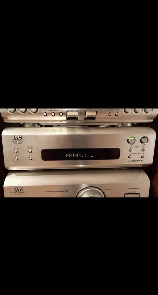 JVC Integrated Amplifier with Cd/Cassette Deck