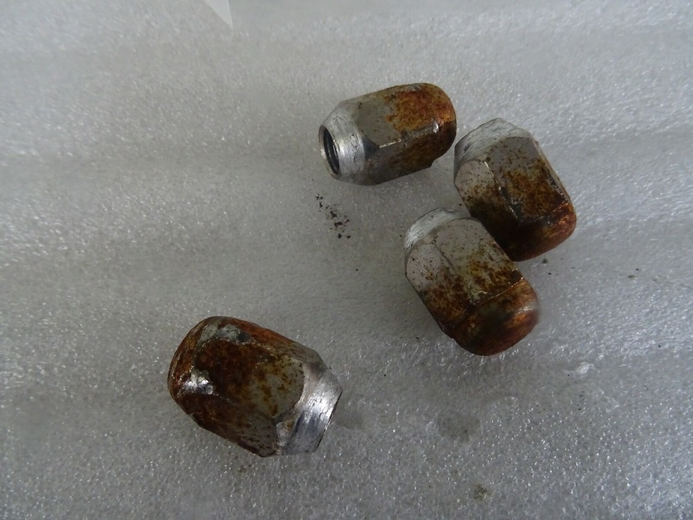 ER. Quad Chongqing Lianfei 250 Wheel Nuts Front