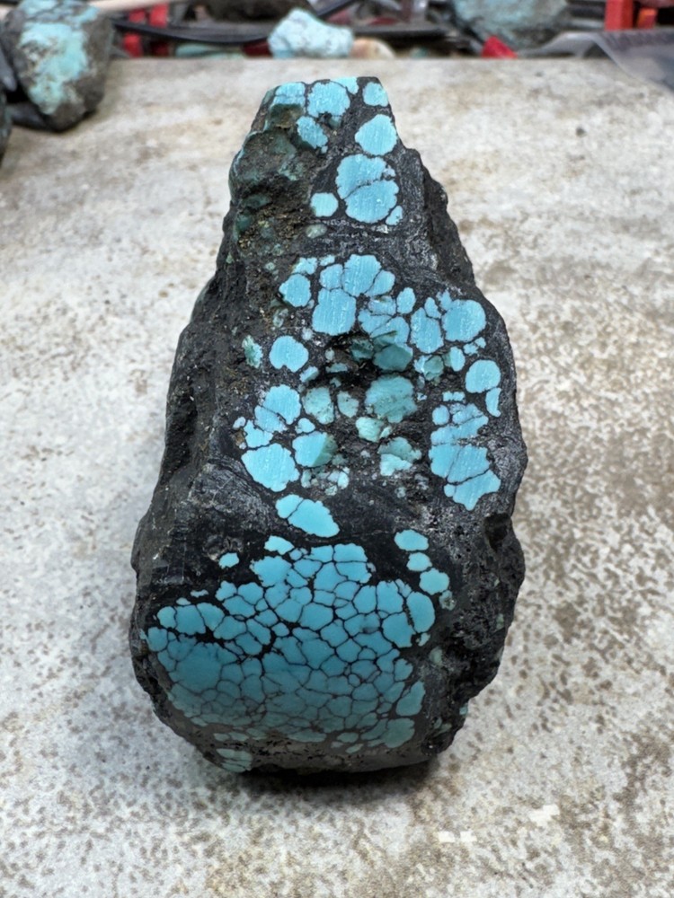 Hubei turquoise rough , solid spiderwebs nuggets in blue color tight pattern