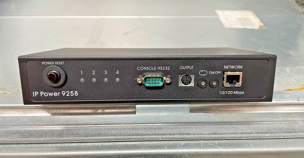 Aviosys IP Power 9258 4 Port Web Power Controller Switch Power