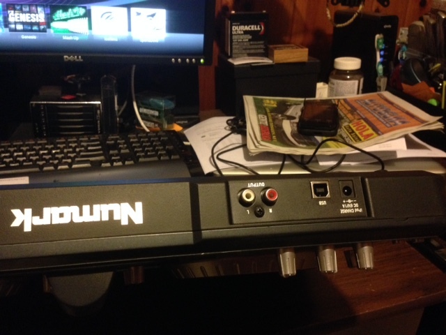 NUMARK IDJ3 DJ Controller excellent condition tested and working