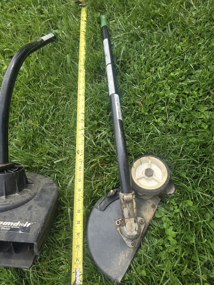 TROY BUILT Trimmer Plus LE720R Edger & Leaf Blower Attachment Multi Brand Comp.