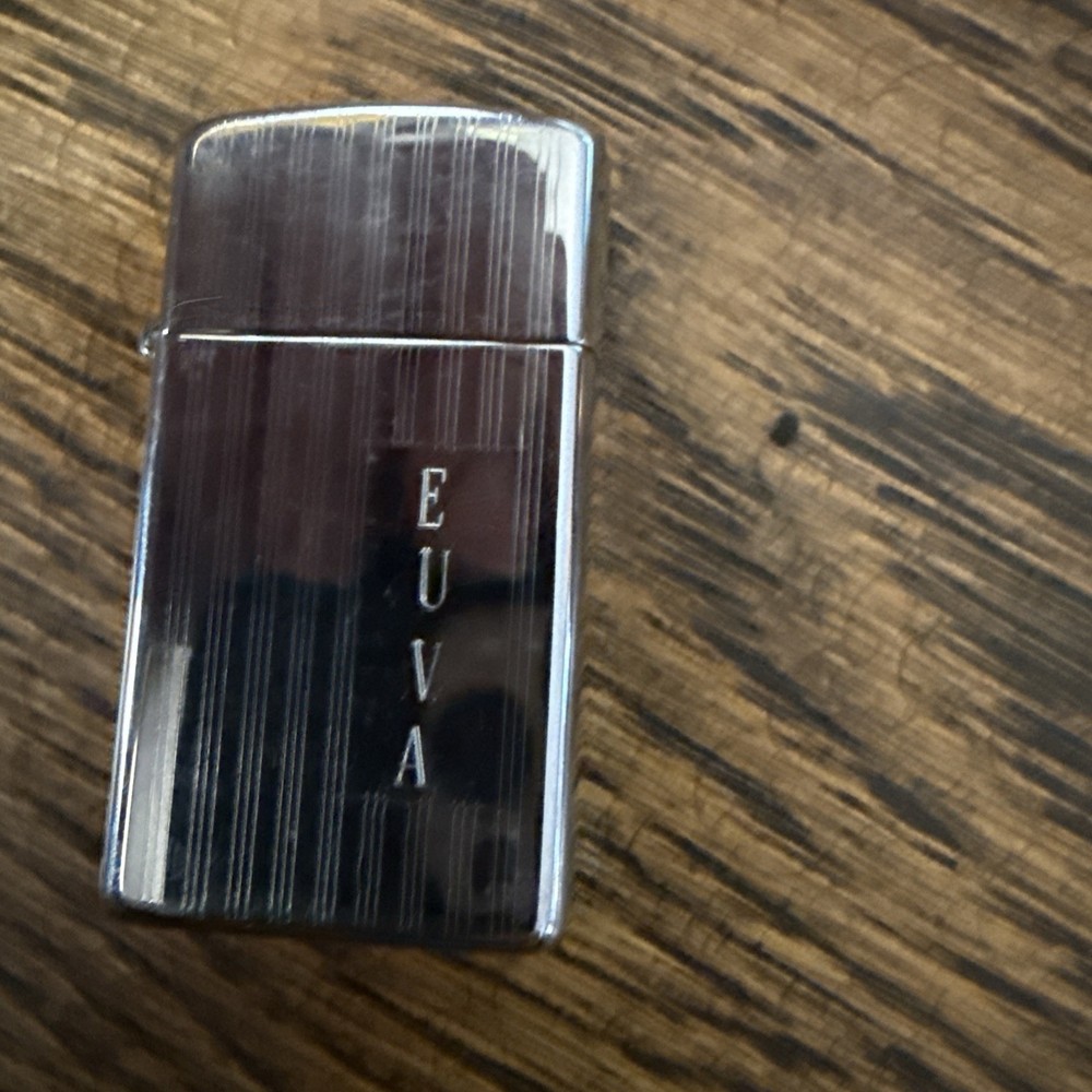 Zippo Slim Lighter Vintage 1981 Vertical Lines EUVA