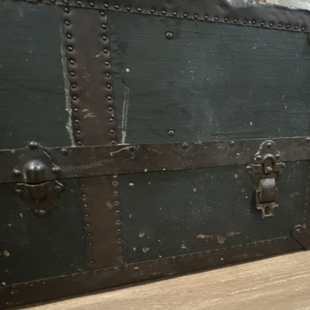 Antique Wood Metal Trunk Black Brown Lockable Rectangular Solid Hinged Chest