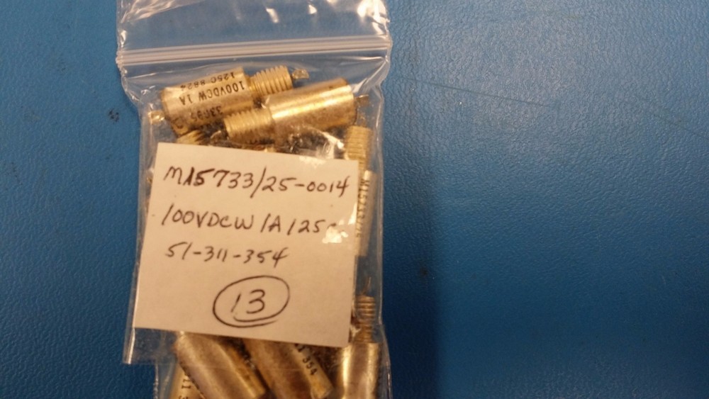 (1 PC) M15733/25-0014 SCI 1 FUNCTIONS, 100V, 1A,125 CEL, DATA LINE FILTER