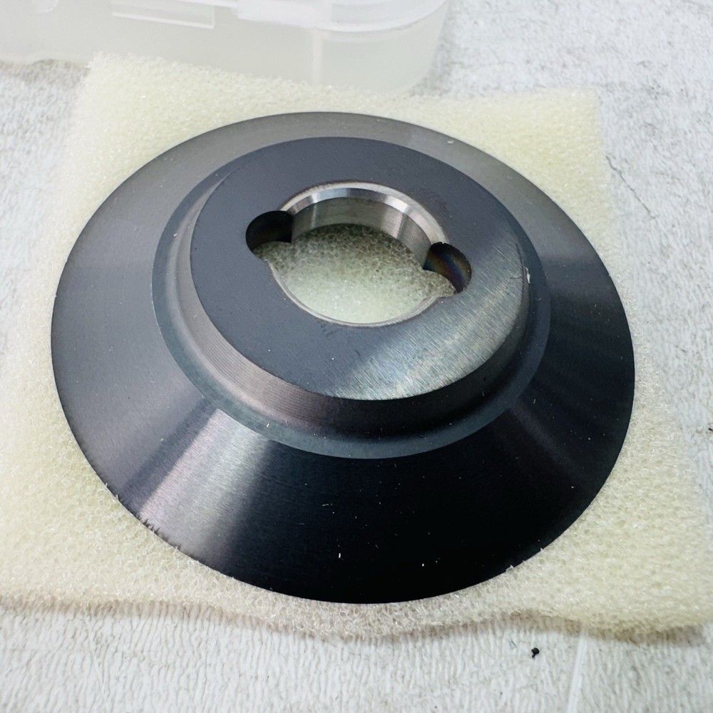 CoreHog C55856 Ref 63CS Black Circular Slicer w/ Center Hub