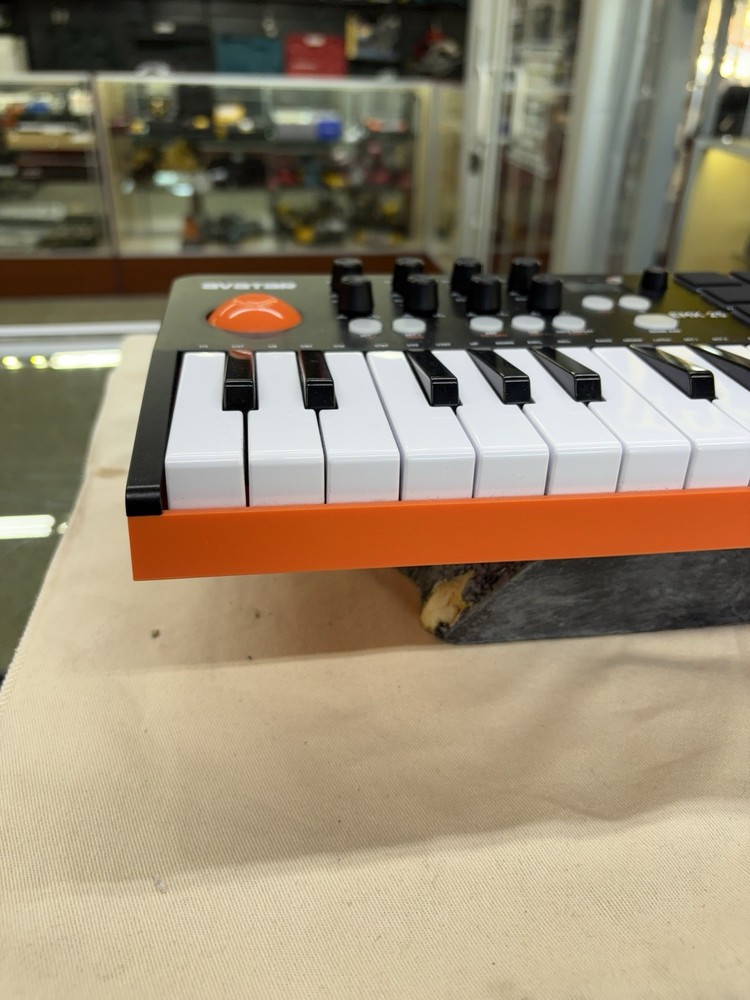 AVATAR EMK-25, 25 Keys MIDI Compact Keyboard Controller