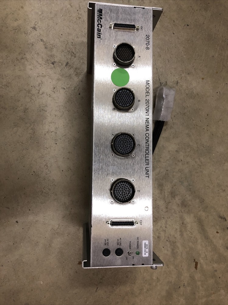 McCain Traffic Signal 2070 Controller 2070-8 NEMA Controller UNIT