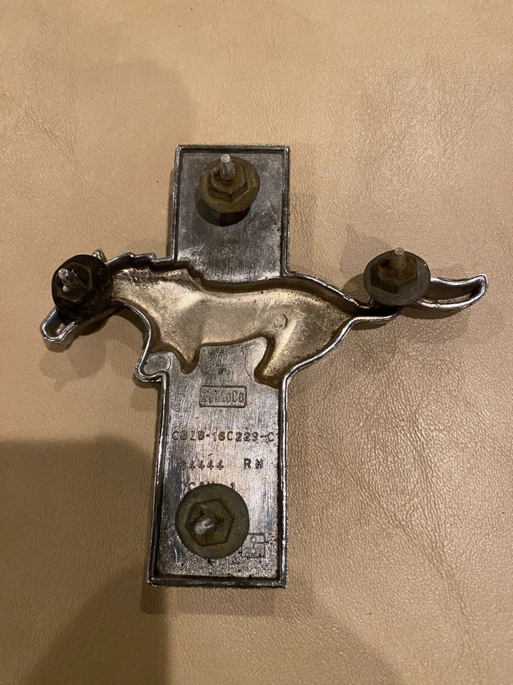 A pre-owned Ford Mustang emblem ? year