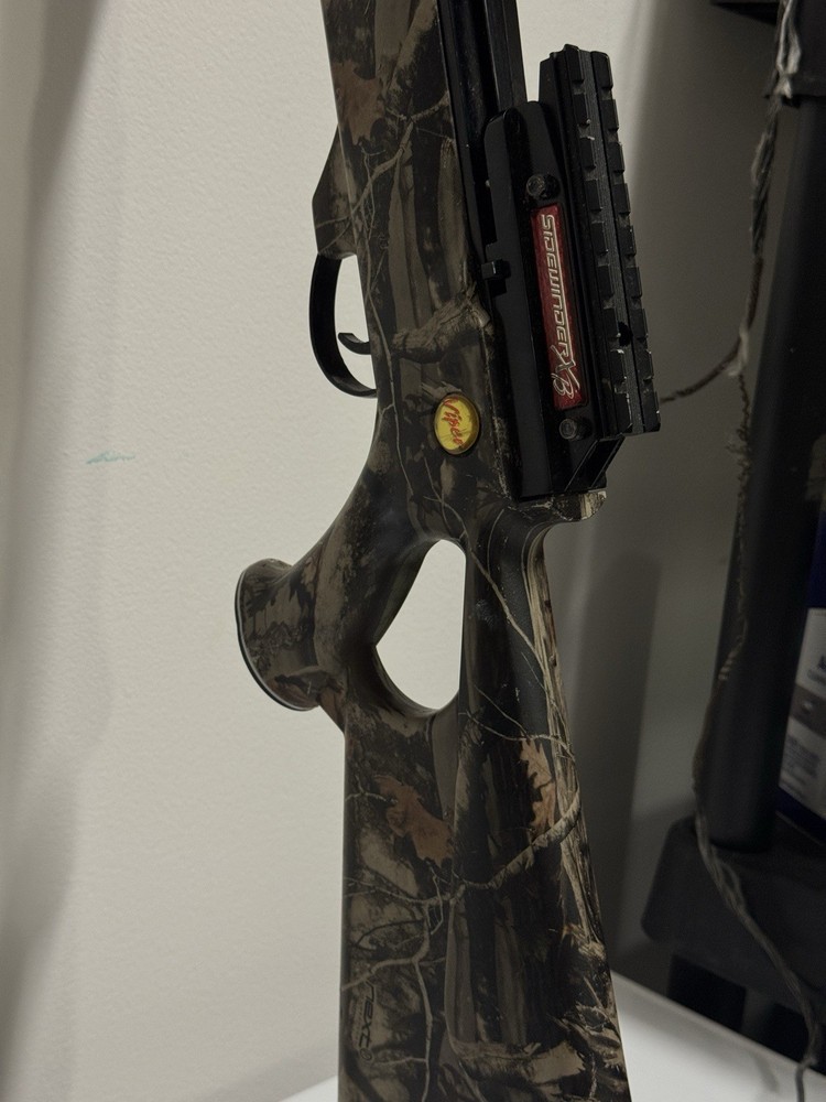 Used Hunting Crossbow – Missing String, For Parts or Target Use