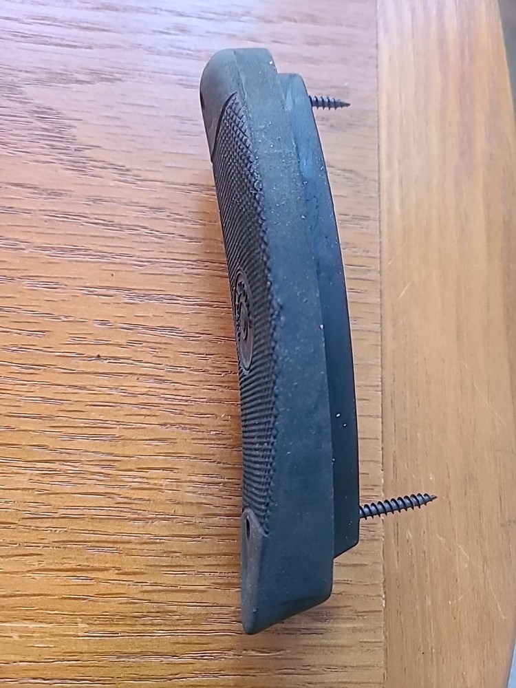 Traditions Sporter Mag 209 Inline Muzzleloader Stock Buttpad With Screws