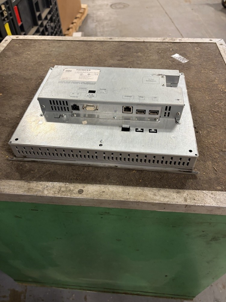 SIEMENS 6AV6643-0CD01-1AX0 HMI SCREEN USED