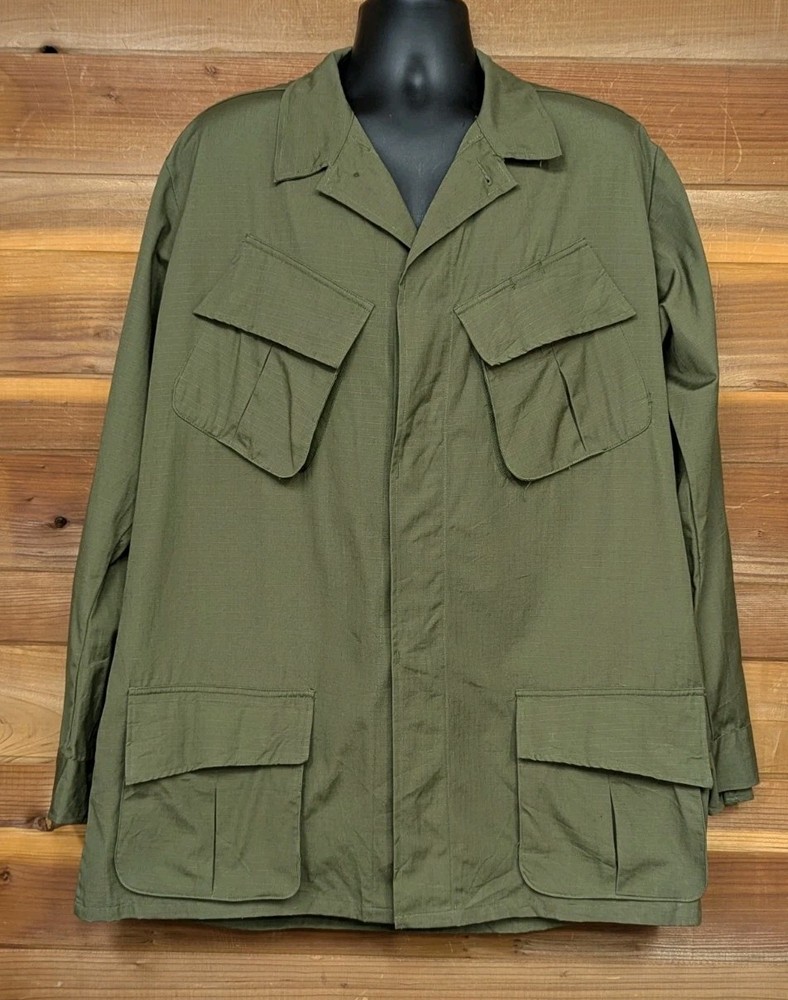 Jungle Jackets Large Long NOS Deastock