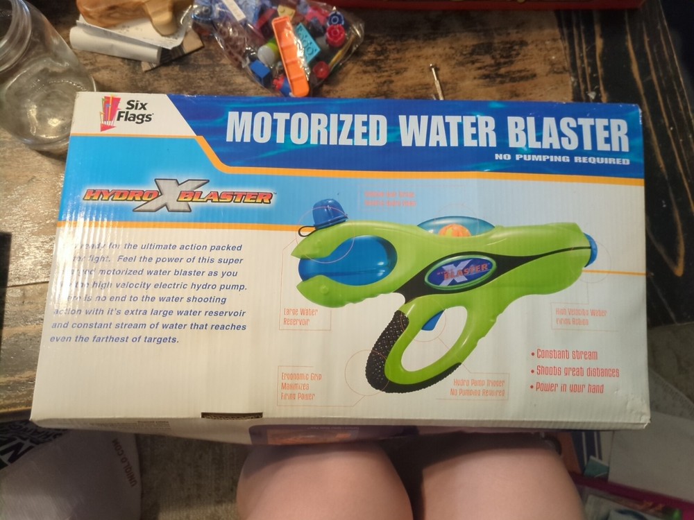 Hydro Blaster Motorized Water Blaster Gun New