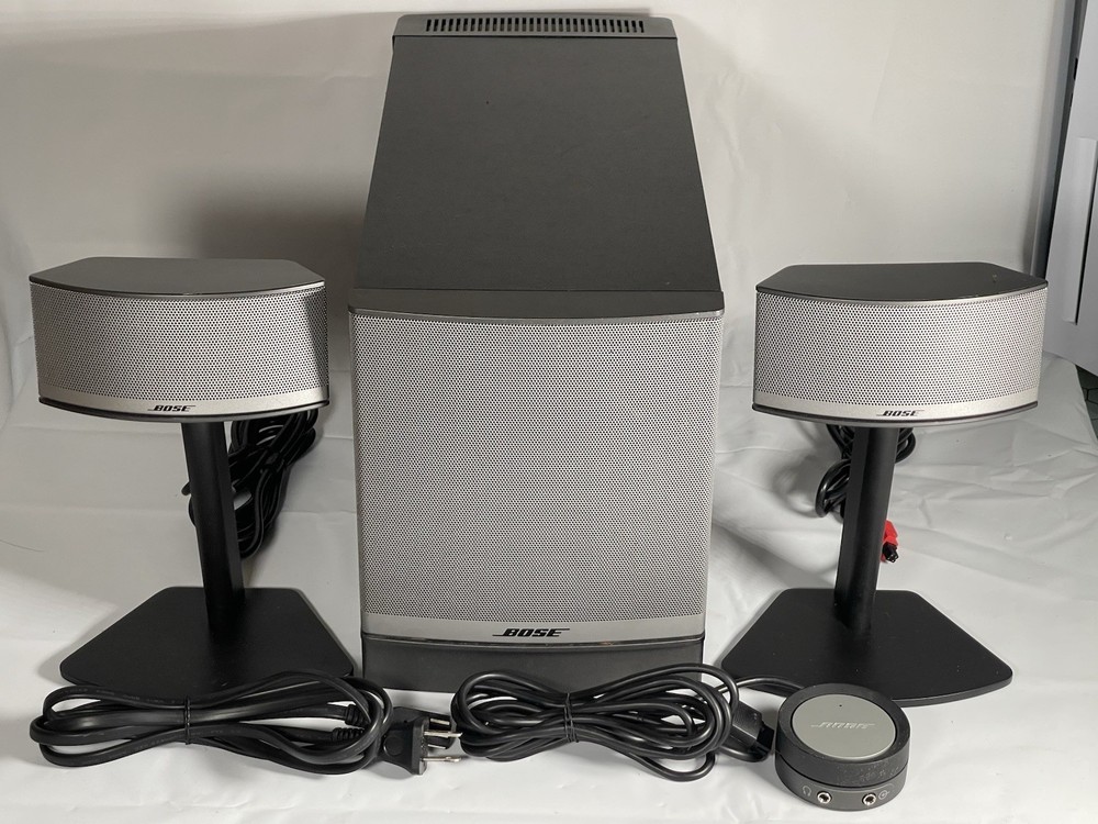Bose Companion 5 Multimedia Speaker System