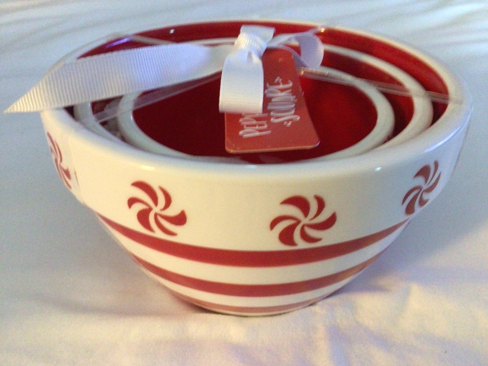 Peppermint Square Red And White Small Ceramic Mixing Bowl Set New
