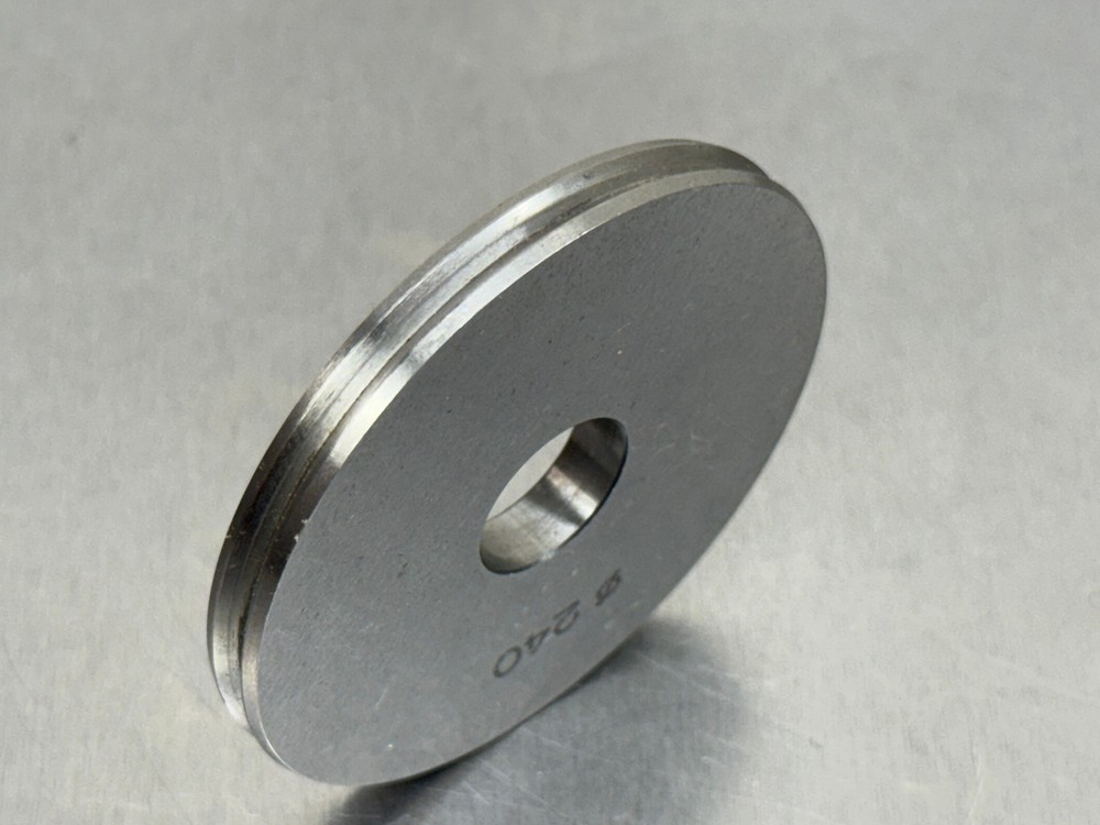 Escomatic 240 V-Groove Feed Roller Esco Material Roll